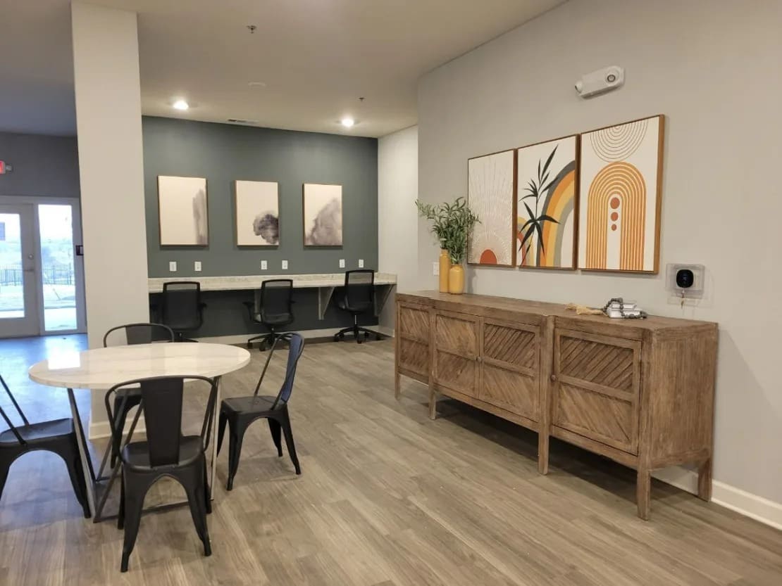 One- to Three-Bedroom Layouts photo 5 in Del Valle