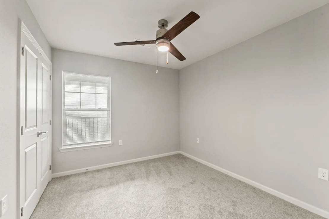 One- to Three-Bedroom Layouts photo 6 in Del Valle
