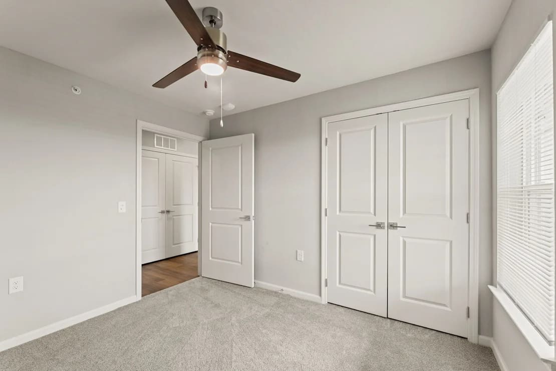One- to Three-Bedroom Layouts photo 8 in Del Valle