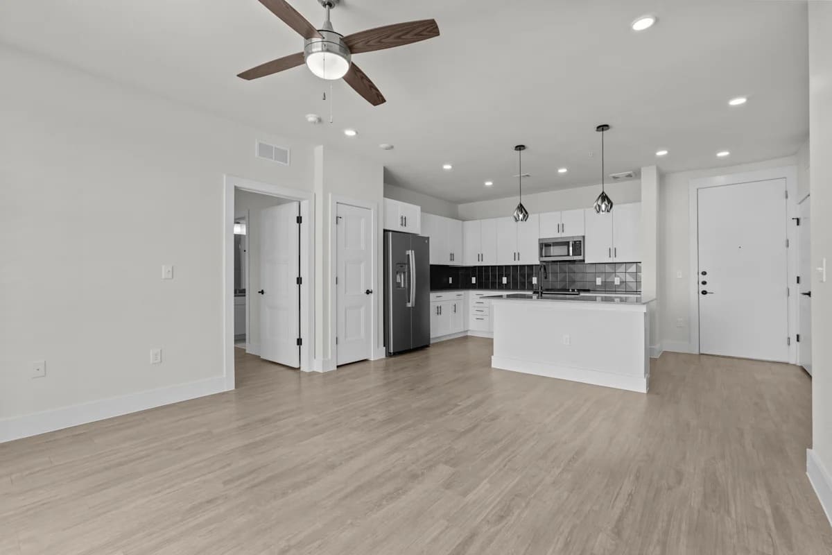 Studios–2 Bedroom Options · Option 7 photo 6 in East Austin