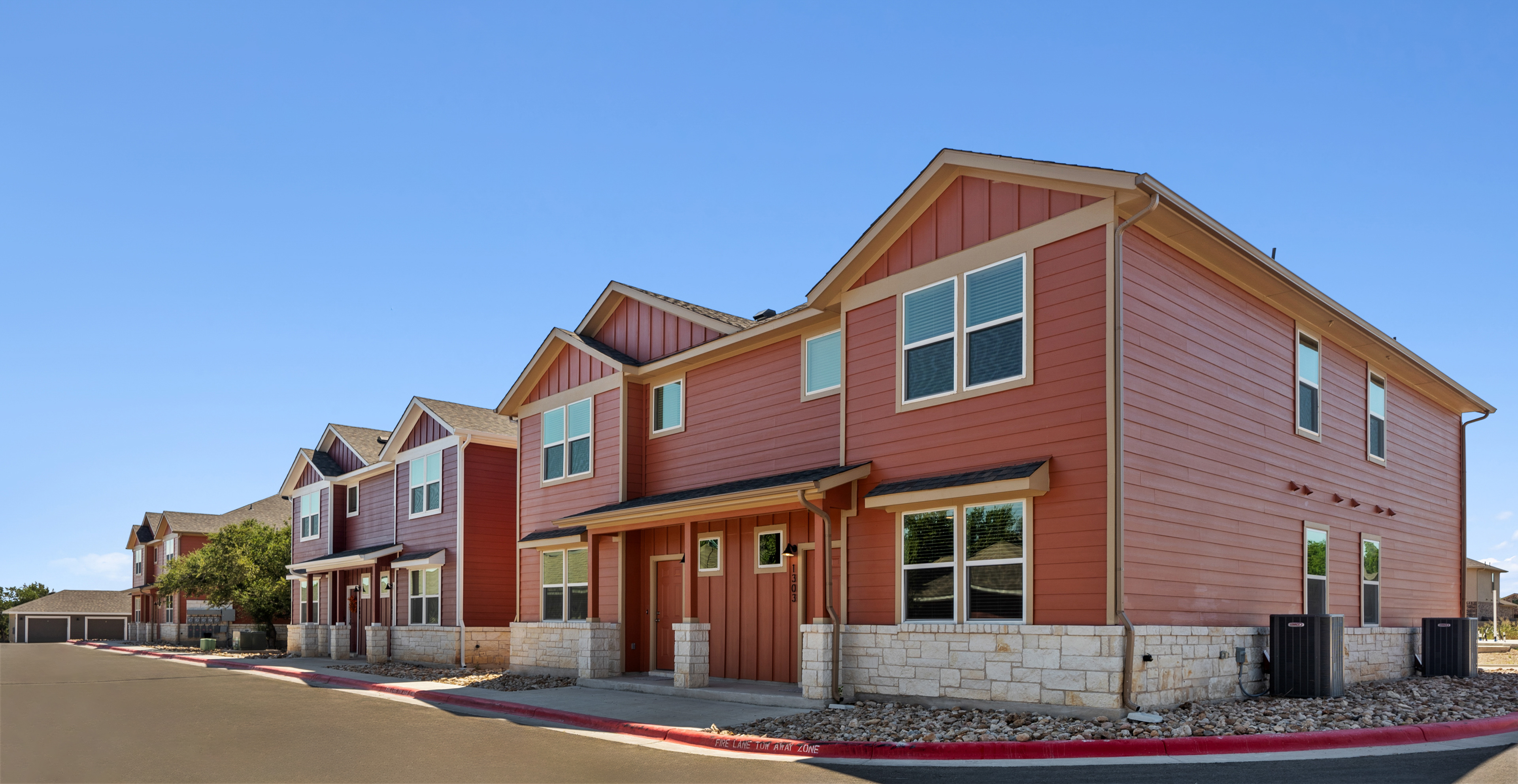 Modern Townhomes Near Austin Tech Corridor photo 6 in Leander, TX