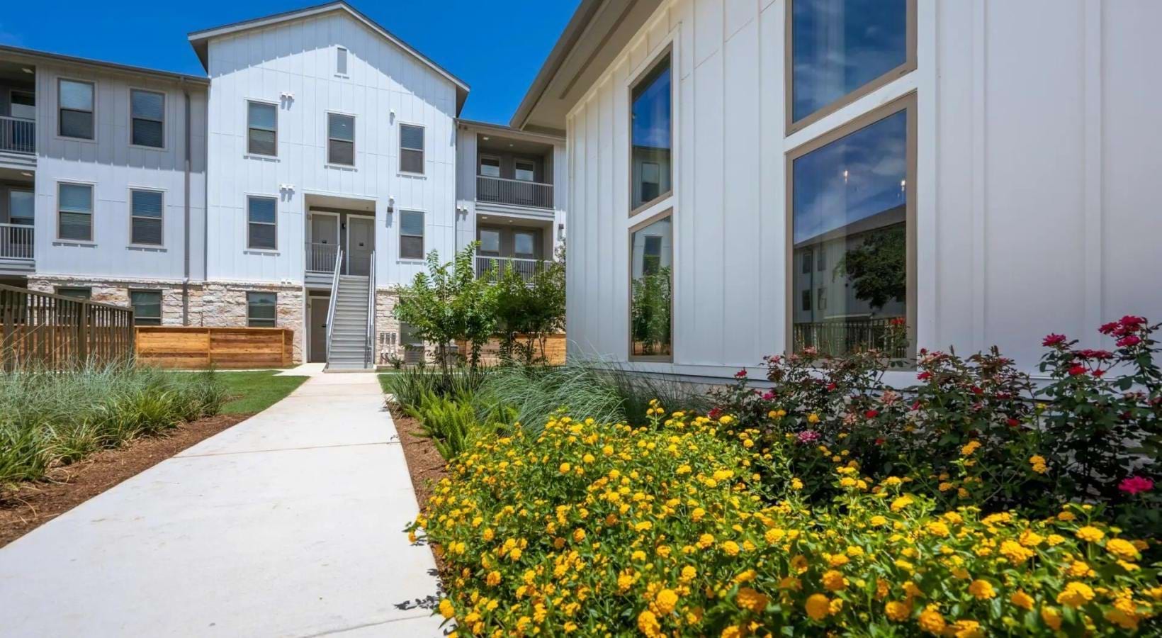 Apartment option 5 near Georgetown, TX
